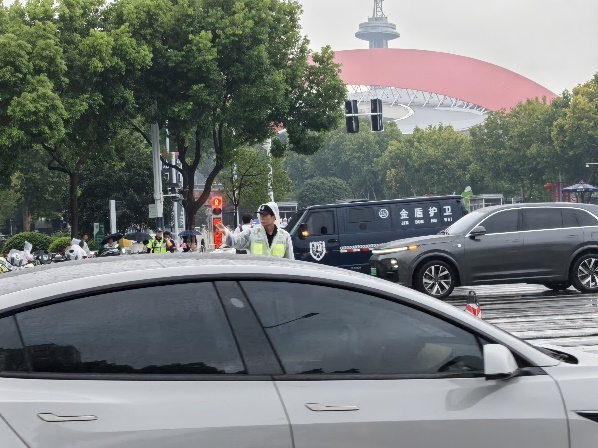 1dc762884f6077f9.jpg 1dc762884f6077f9.jpg