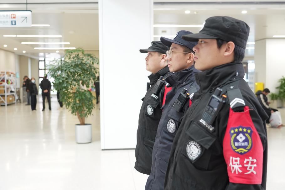 E:/25.12.10后 上傳網(wǎng)站留存/春節(jié)安全生產(chǎn) 以安全守初心 以責(zé)任護(hù)新春——南京市保安服務(wù)有限公司召開春節(jié)安全生產(chǎn)部署會/選/DSC03065.JPGDSC03065